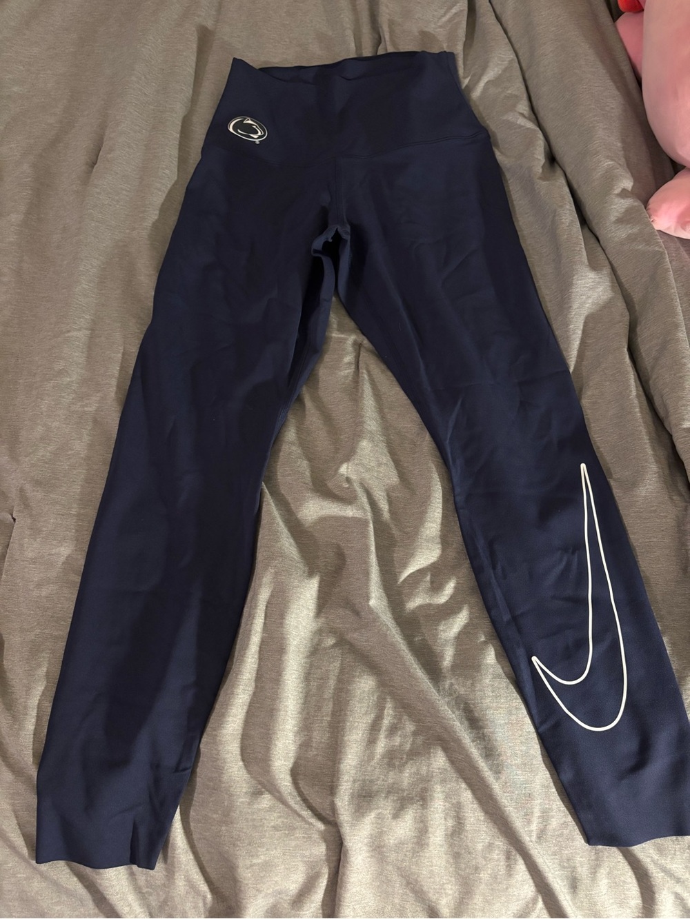 New Women’s Small Nike Leggings New without tags